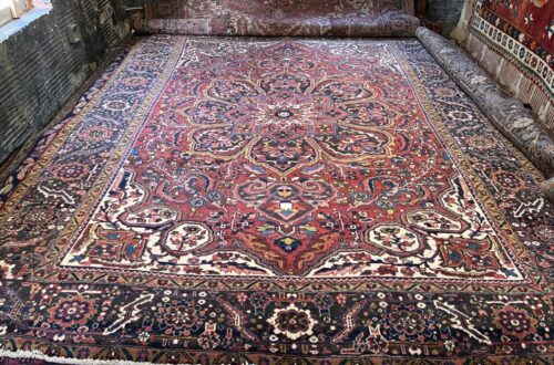 Heriz Persian Rug