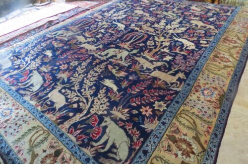 Pictorial rugs