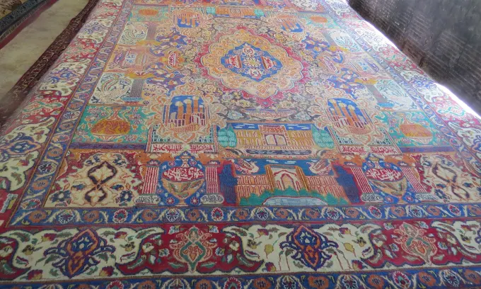 Karabahk Rugs Online - carpetbeggars